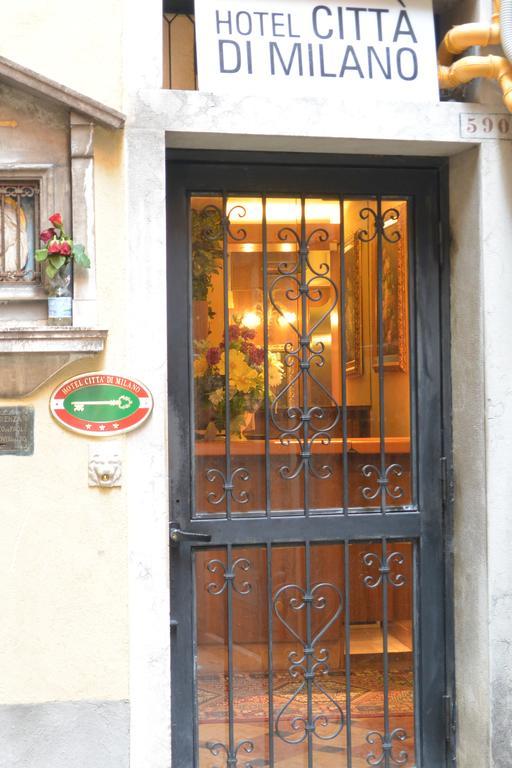 Hotel Citta Di Milano Venesia Bagian luar foto